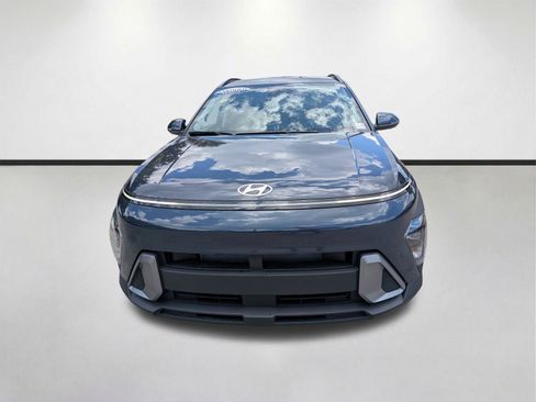 Used 2025 Hyundai Kona SEL FWD image 9