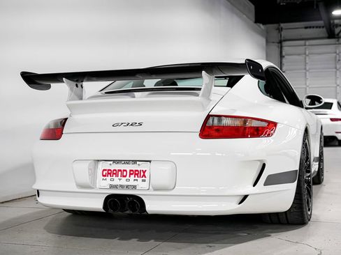 Used 2008 Porsche 911 GT3 RS RWD image 39