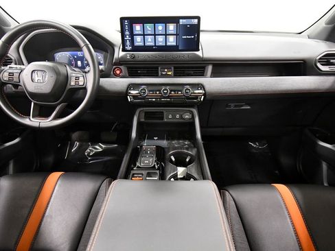 Used 2026 Honda Passport TrailSport image 3