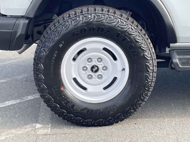 New 2026 Ford Bronco Heritage Edition AWD/4WD image 7