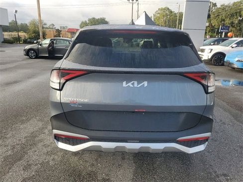 New 2025 Kia Sportage EX image 6
