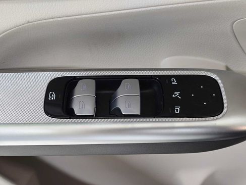 Certified 2026 Mercedes-Benz GLC 300 4MATIC image 24
