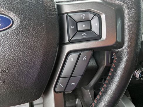 Used 2018 Ford F150 Lariat w/ Equipment Group 502A Luxury AWD/4WD image 16