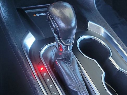 Certified 2021 Chevrolet Traverse Premier w/ Redline Edition image 16