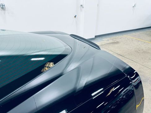 Used 2006 Chevrolet Corvette Z06 w/ Preferred Equipment Group image 16