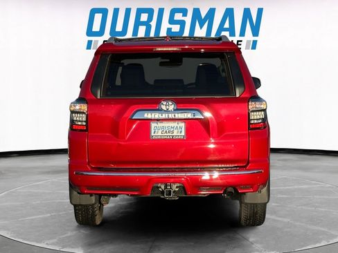Used 2024 Toyota 4Runner Limited image 5