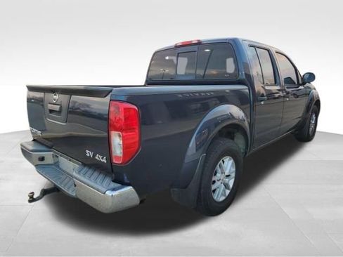 Used 2019 Nissan Frontier SV image 8