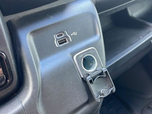 Used 2025 RAM ProMaster 1500 FWD image 30