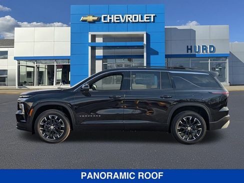 New 2026 Chevrolet Traverse LT w/ Sun and Wheel Package image 7