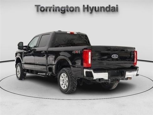 Used 2024 Ford F250 XLT w/ Snow Plow Prep Package image 5