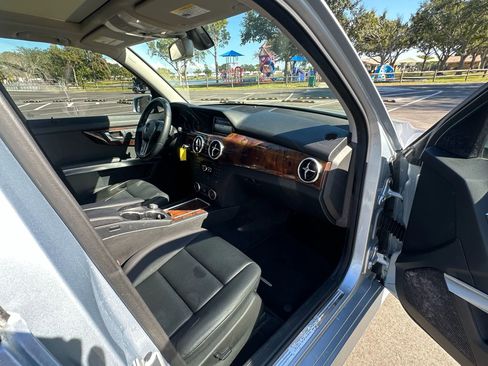 Used 2013 Mercedes-Benz GLK 350 GLK 350 Sport Utility 4D image 15