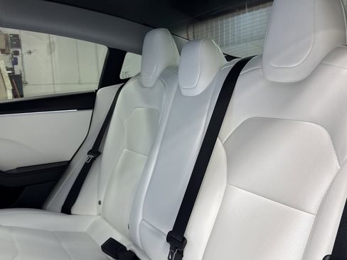 Used 2025 Tesla Model 3 Long Range image 14