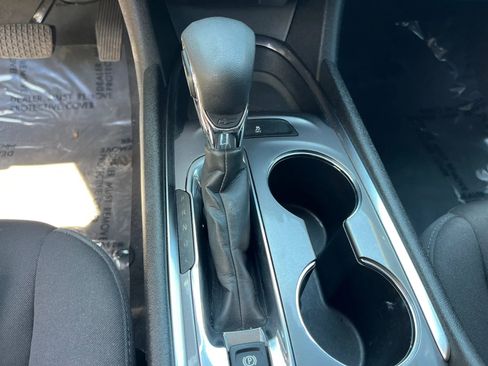 Used 2023 Chevrolet Malibu LT image 20