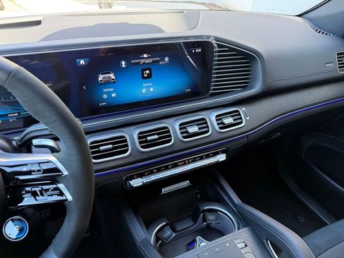 New 2026 Mercedes-Benz GLE 53 AMG 4MATIC Coupe image 22
