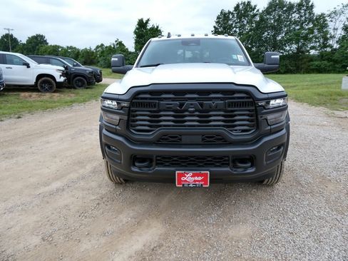 New 2026 RAM 5500 Tradesman AWD/4WD image 8