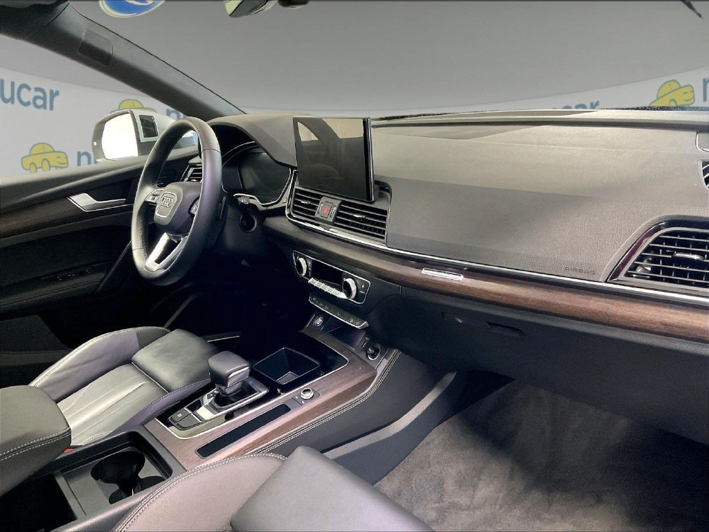 Used 2025 Audi Q5 2.0T Premium Plus AWD/4WD image 14