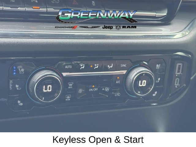 Used 2024 Chevrolet Silverado 2500 High Country w/ High Country Premium Package AWD/4WD image 25