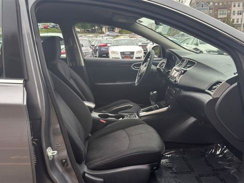 Used 2017 Nissan Sentra SR FWD image 14