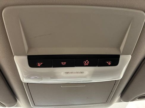 Used 2024 Nissan Altima 2.5 SV FWD image 29