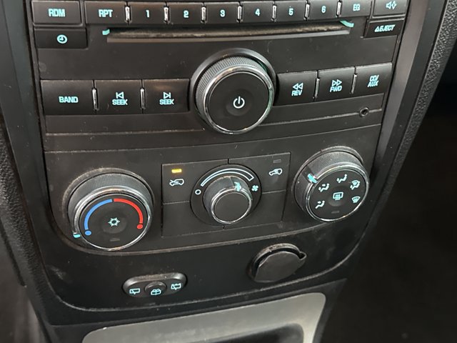 Used 2010 Chevrolet HHR LS FWD image 22