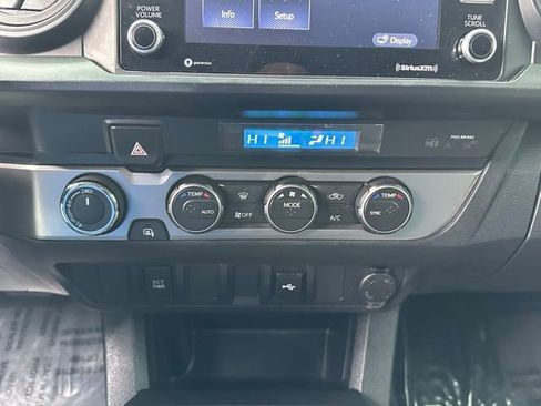 Used 2023 Toyota Tacoma SR AWD/4WD image 31