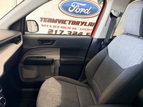 Used 2022 Ford Maverick XLT image 23