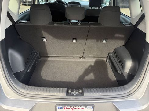 Used 2025 Kia Soul LX w/ LX Technology Package image 27