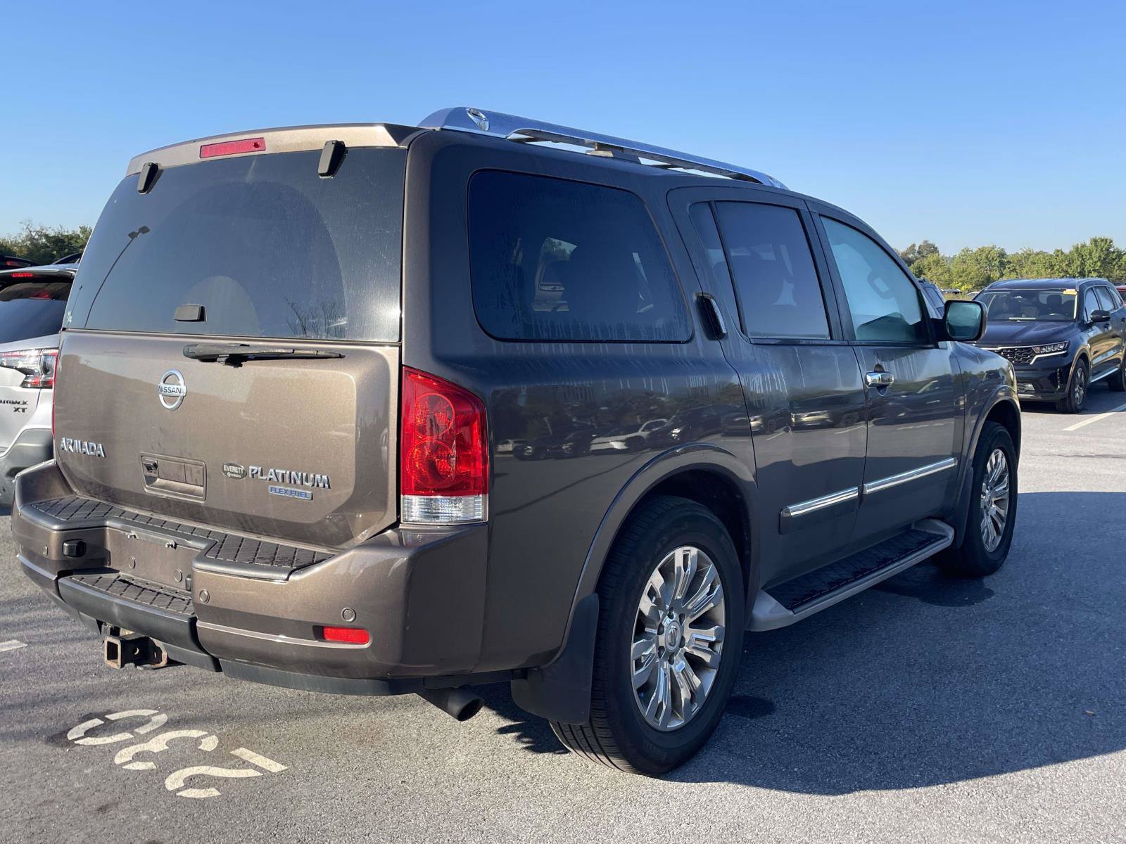 Used 2015 Nissan Armada Platinum AWD/4WD image 4