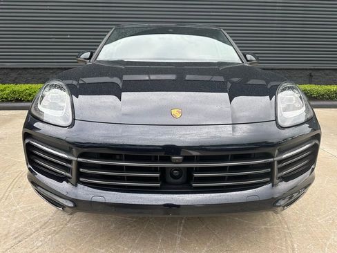 Certified 2023 Porsche Cayenne image 8