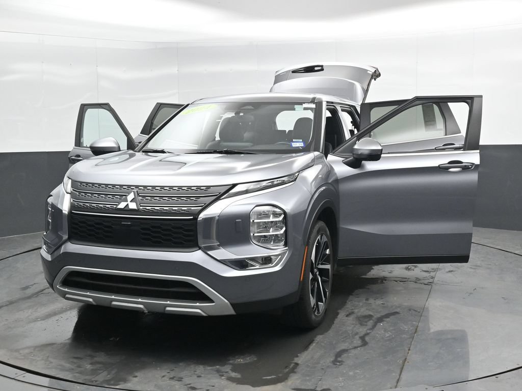 Used 2024 Mitsubishi Outlander SE AWD/4WD image 50