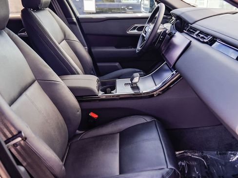 New 2026 Land Rover Range Rover Velar Dynamic SE image 9