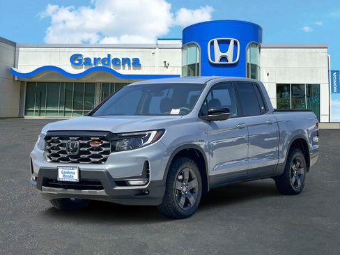 New 2026 Honda Ridgeline TrailSport image 3