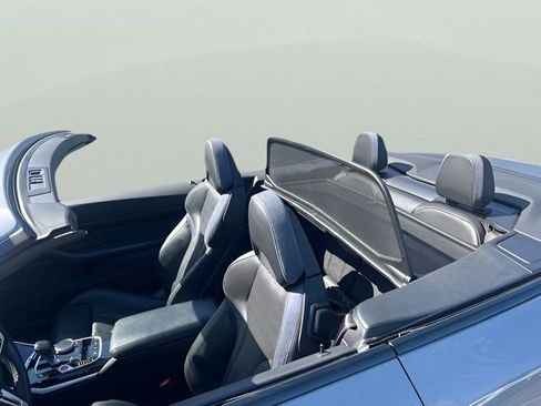 Certified 2022 BMW M4 xDrive Competition image 15