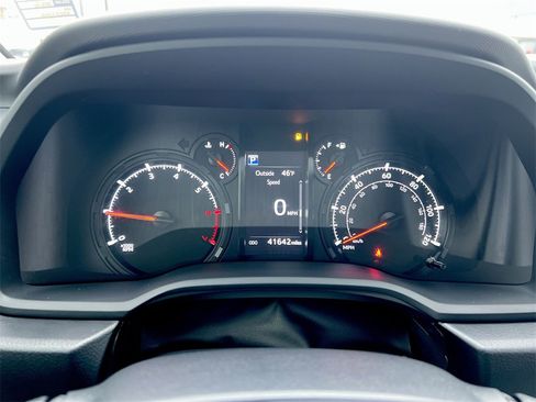 Used 2022 Toyota 4Runner SR5 Premium w/ 4Runner Black Package (TMS) image 11