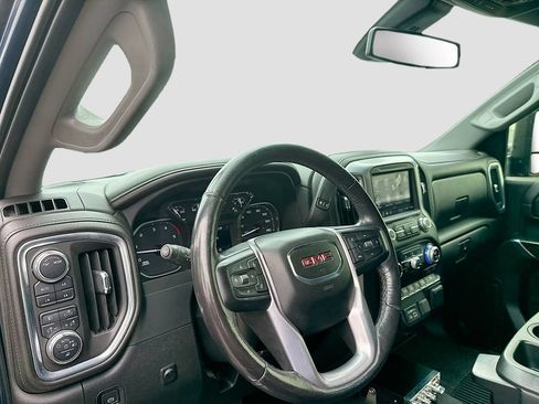 Used 2022 GMC Sierra 2500 SLT w/ Driver Alert Package I AWD/4WD image 11