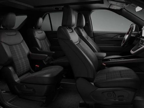 New 2026 Ford Explorer ST-Line w/ ST-Line Street Pack AWD/4WD image 31