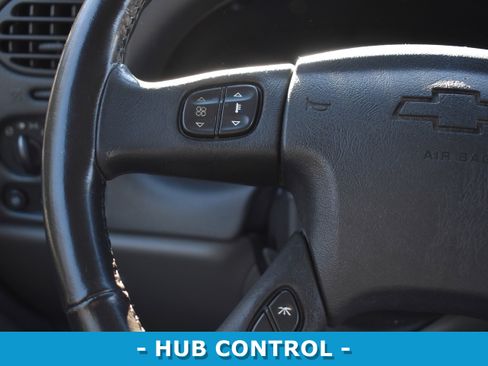 Used 2003 Chevrolet TrailBlazer LTZ w/ Skid Plate Package image 12