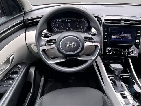 Used 2023 Hyundai Tucson SEL FWD image 6