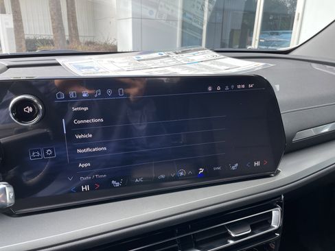 New 2026 Chevrolet Traverse LT image 22