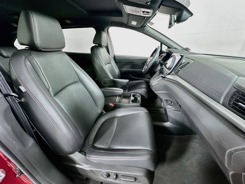 Used 2023 Honda Odyssey Sport image 29