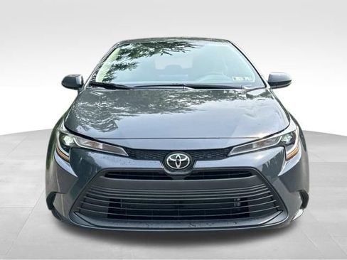 Certified 2024 Toyota Corolla LE w/ LE Convenience Package FWD image 8