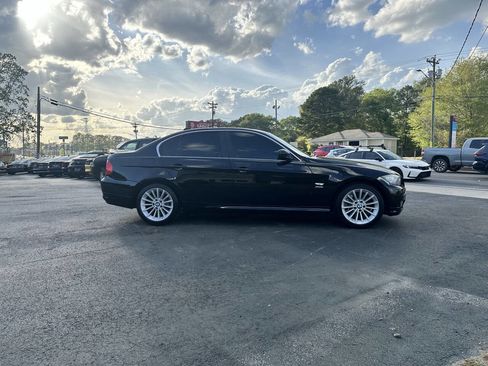Used 2011 BMW 335i xDrive Sedan image 11