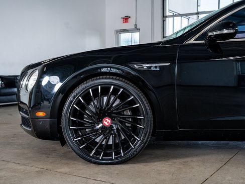 Used 2015 Bentley Flying Spur V8 image 9