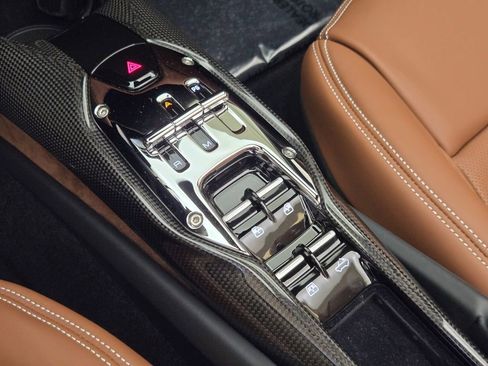 Used 2024 Ferrari 296 GTS RWD image 40