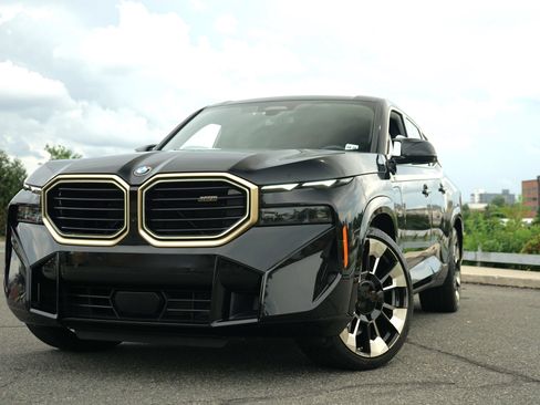 Used 2023 BMW XM AWD/4WD image 8