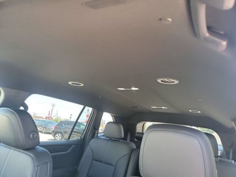 New 2026 GMC Acadia Elevation w/ Black Edition AWD/4WD image 18