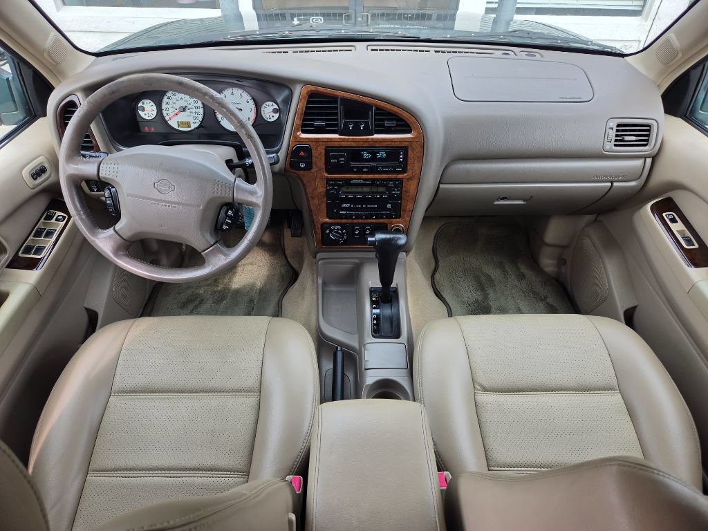 Used 2001 Nissan Pathfinder LE AWD/4WD image 33