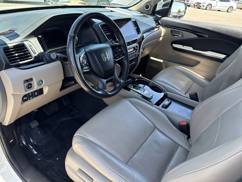 Used 2020 Honda Pilot Elite image 18