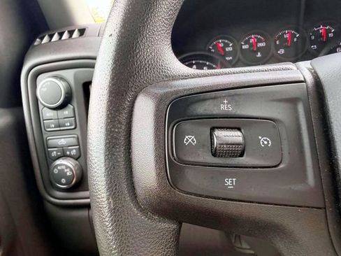 Used 2021 Chevrolet Silverado 1500 Custom Trail Boss AWD/4WD image 30