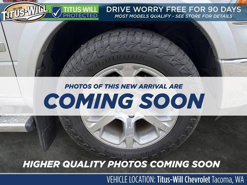 Used 2017 RAM 1500 Laramie AWD/4WD image 5
